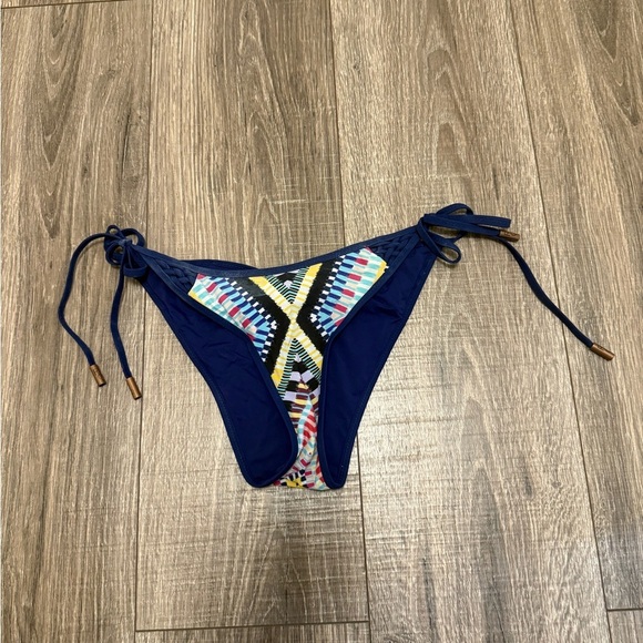 Red Carter Cali Cut Bikini Bottoms in Blue [SZ S 6 US ] - Picture 2 of 7